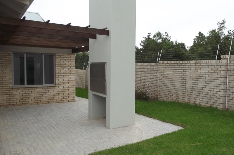 3 Bedroom Property for Sale in Mooikloof Country Estate Western Cape